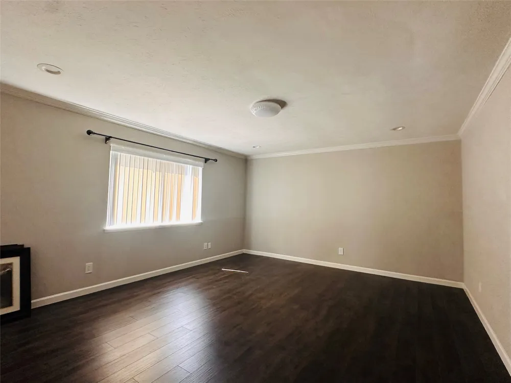 1533 W Spring Creek Parkway Plano, TX 75023