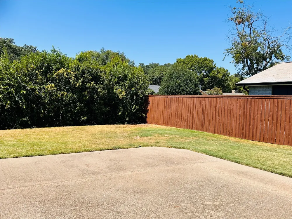 1533 W Spring Creek Parkway Plano, TX 75023