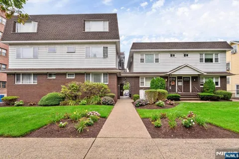 101 Orient Way 2D1