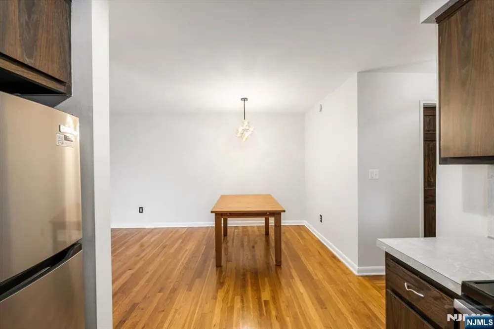 101 Orient Way 2D1 Rutherford, NJ 07070