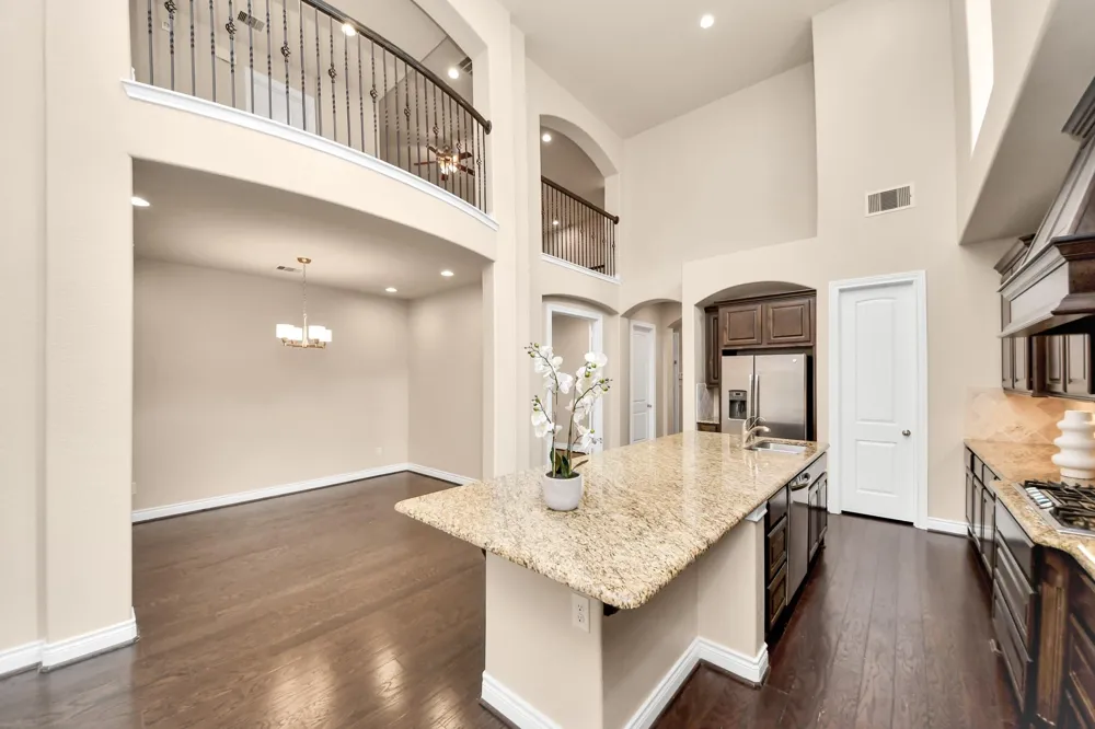 24219 Peralta Glen Lane Katy, TX 77494