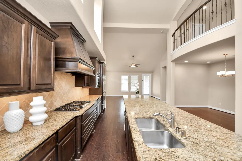 24219 Peralta Glen Lane Katy, TX 77494
