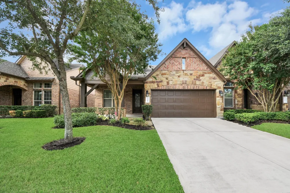 24219 Peralta Glen Lane Katy, TX 77494