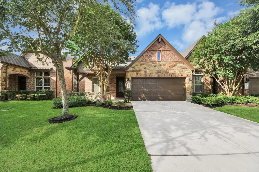 24219 Peralta Glen Lane Katy, TX 77494