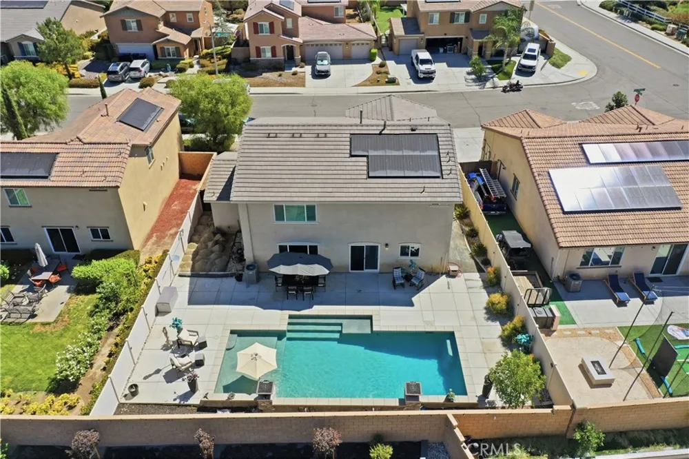 29281 Glass Mountain Court Winchester, CA 92596