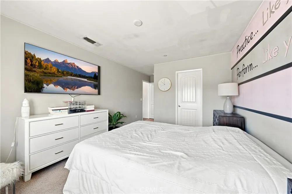 29281 Glass Mountain Court Winchester, CA 92596