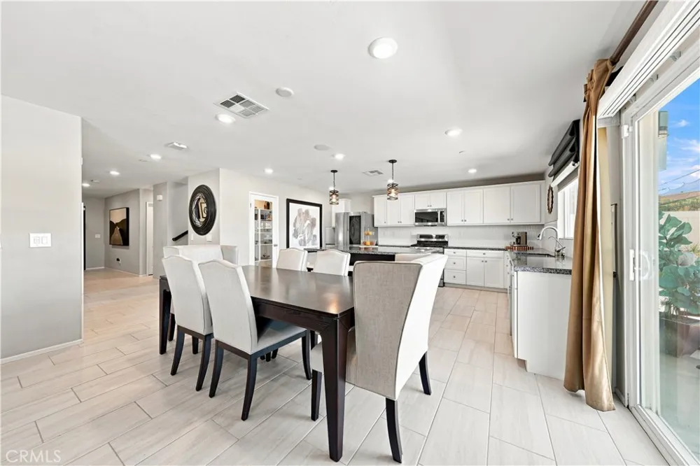 29281 Glass Mountain Court Winchester, CA 92596