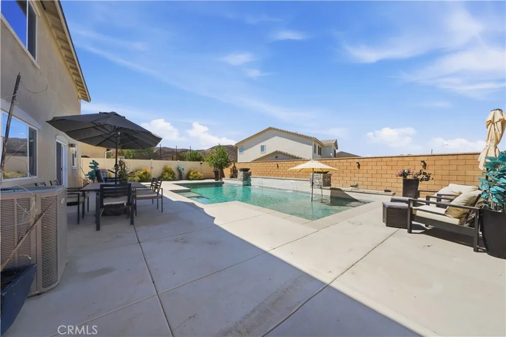 29281 Glass Mountain Court Winchester, CA 92596