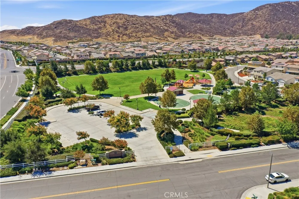 29281 Glass Mountain Court Winchester, CA 92596
