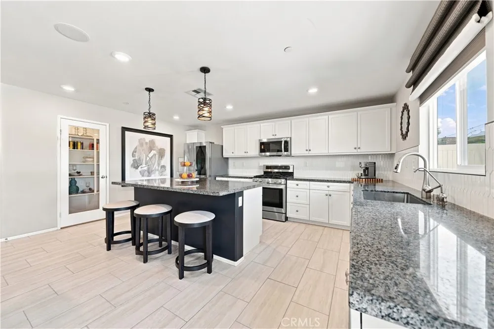 29281 Glass Mountain Court Winchester, CA 92596
