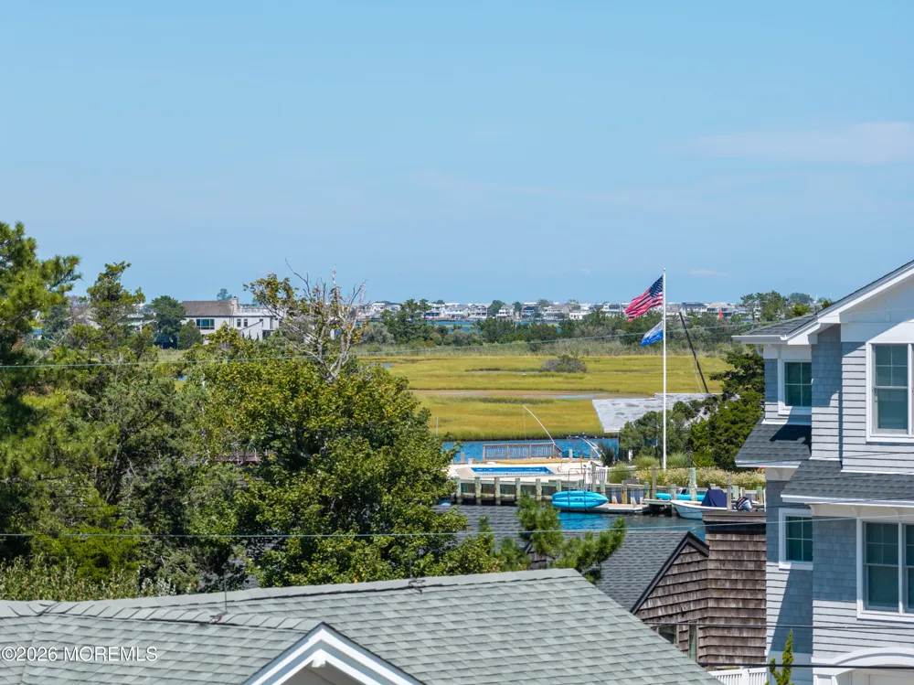 78 Bayview Long Beach, NJ 08008