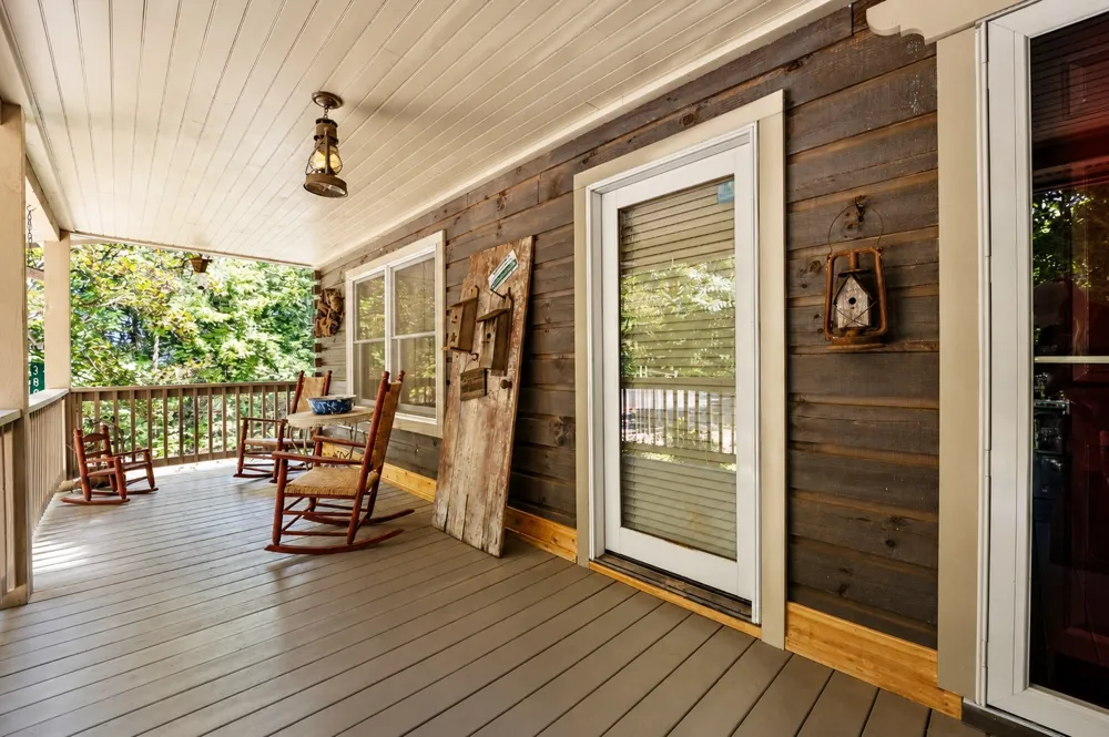 3803 Westwood Dr Sevierville, TN 37862