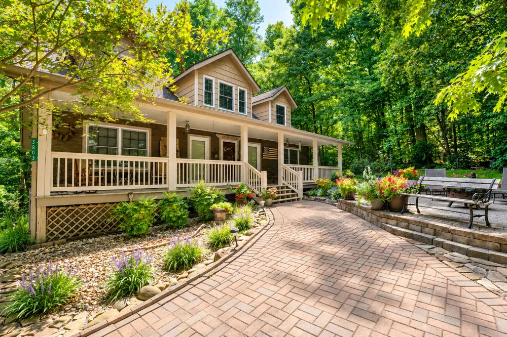 3803 Westwood Dr Sevierville, TN 37862