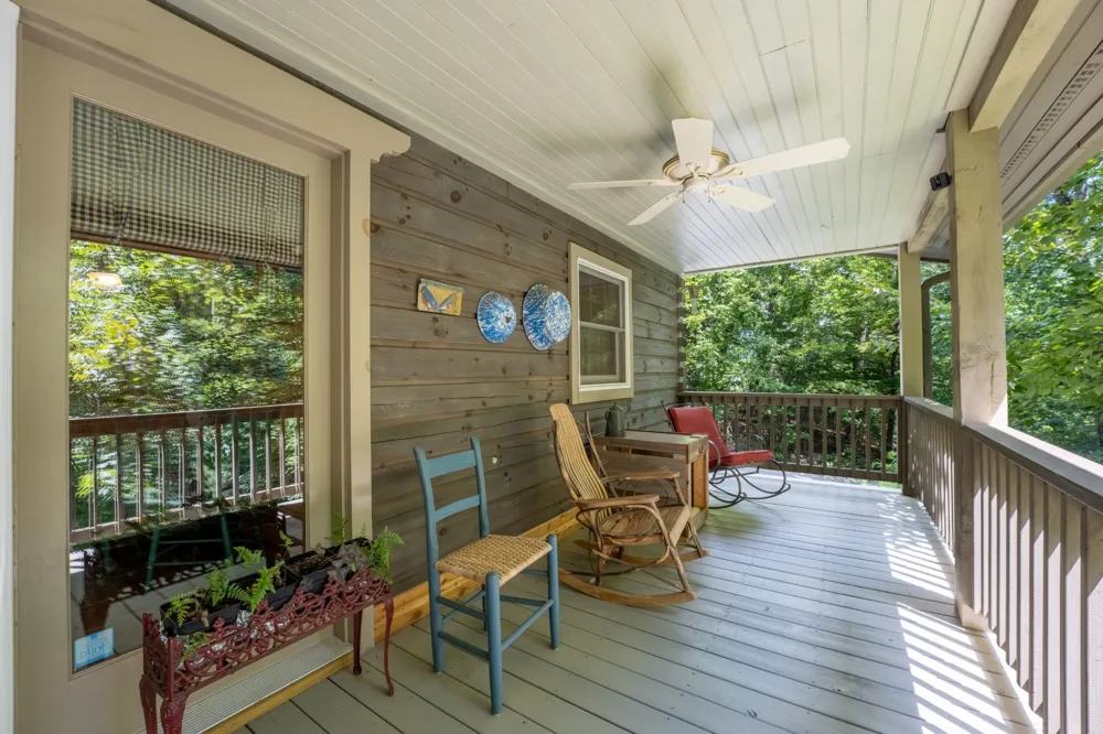 3803 Westwood Dr Sevierville, TN 37862