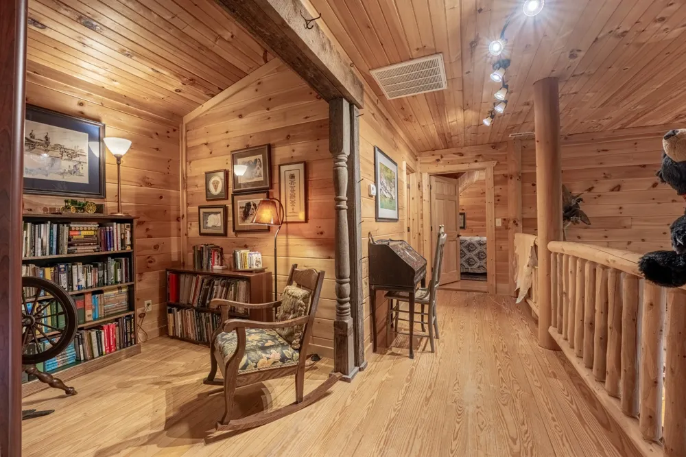 3803 Westwood Dr Sevierville, TN 37862