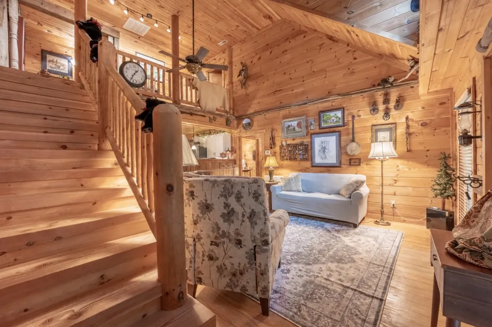 3803 Westwood Dr Sevierville, TN 37862