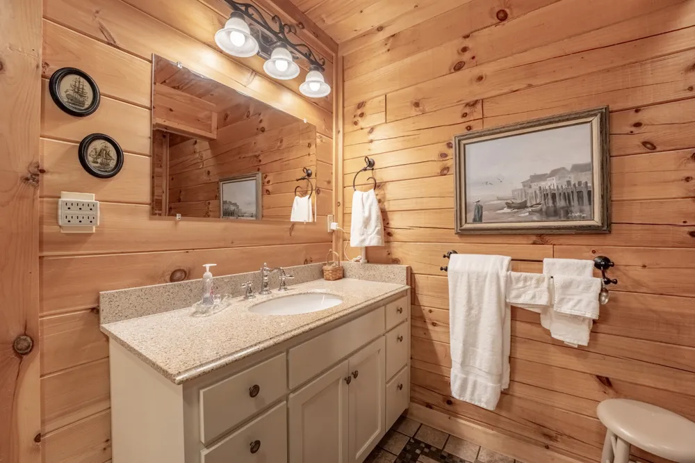 3803 Westwood Dr Sevierville, TN 37862