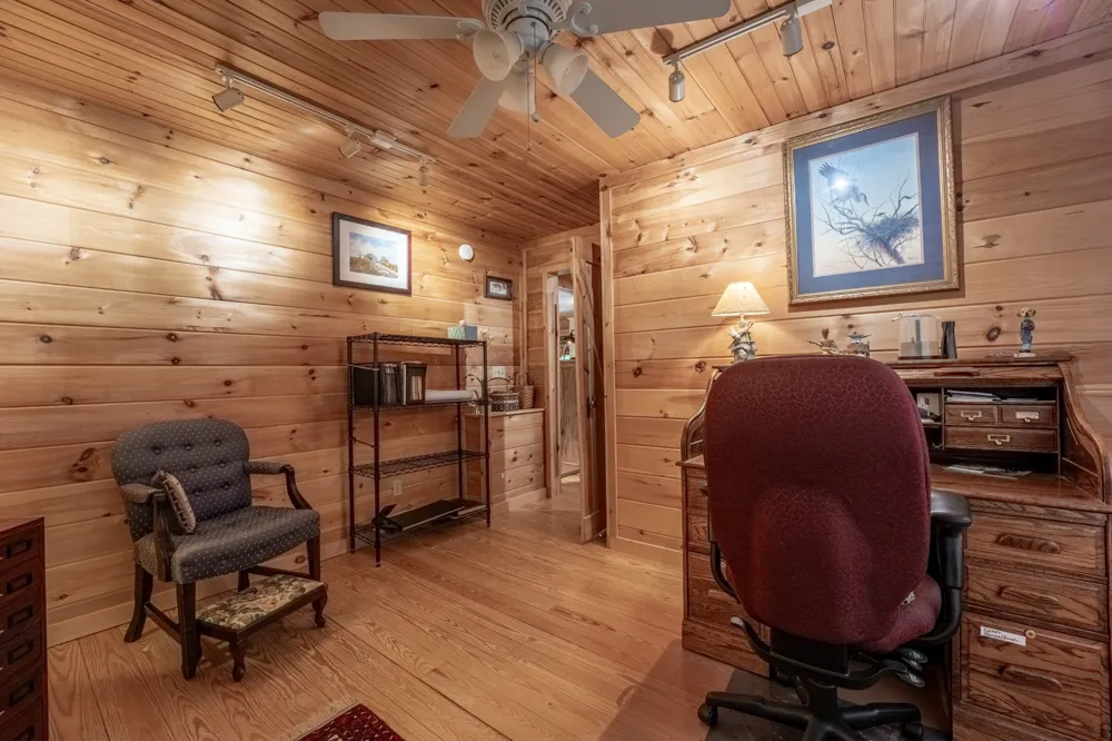 3803 Westwood Dr Sevierville, TN 37862
