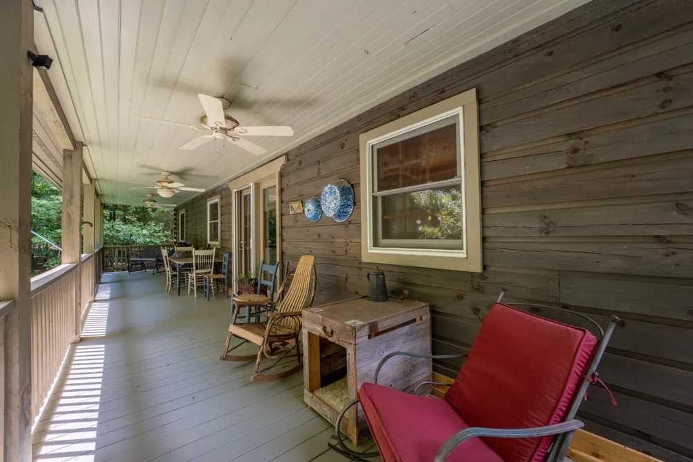 3803 Westwood Dr Sevierville, TN 37862