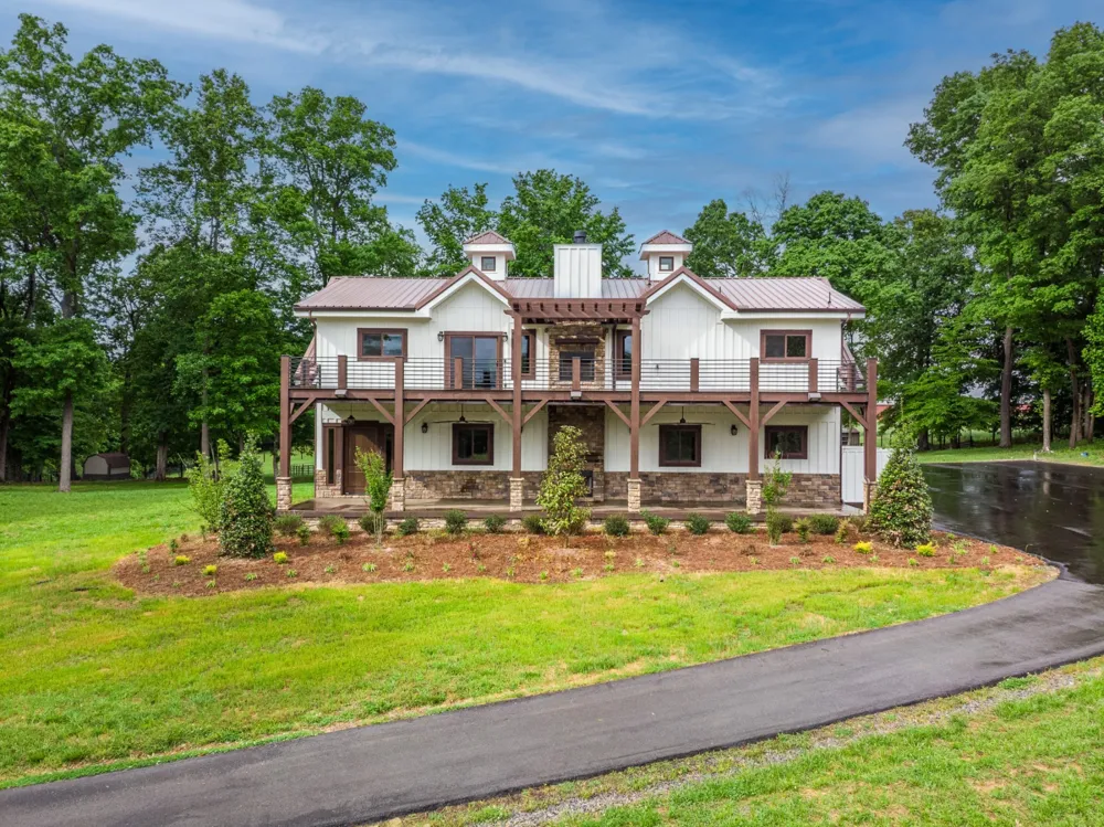 1224 Hangar Rd Springfield, TN 37172