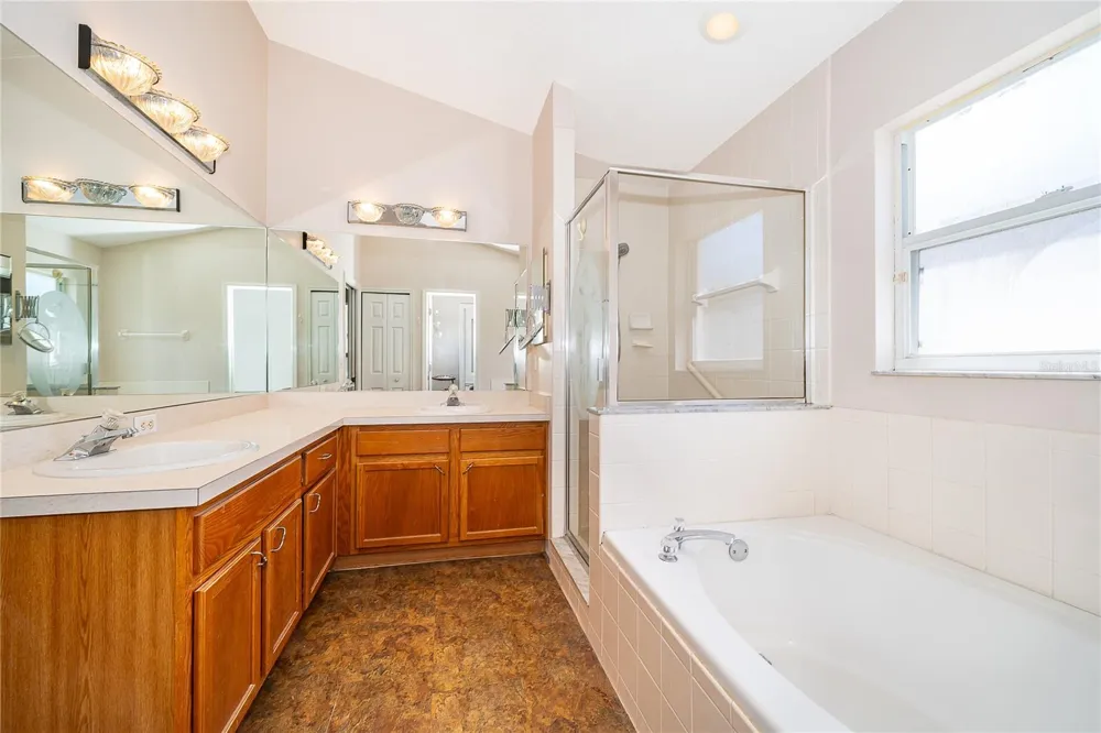 346 FIELDSTREAM NORTH BOULEVARD Orlando, FL 32825