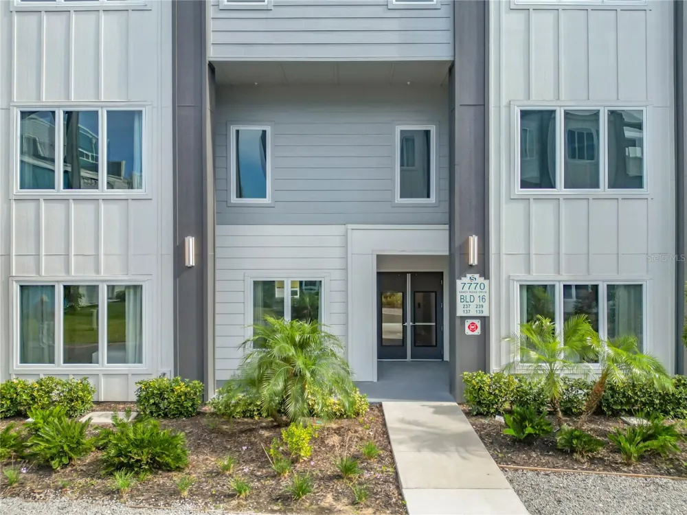 7770 SANDY RIDGE DRIVE #139 Kissimmee, FL 34747