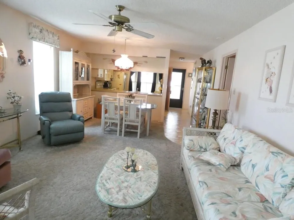 945 MADRID DRIVE Palm Harbor, FL 34684