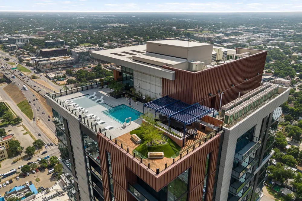 84 East Avenue #3206 Austin, TX 78701