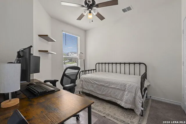 4831 Park Cape Marion, TX 78124