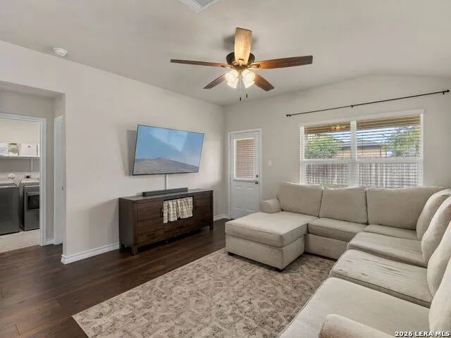 808 Red River Cibolo, TX 78108
