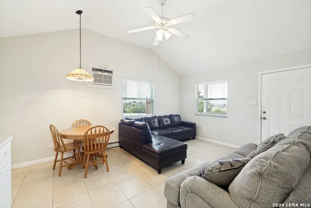186 SEVEN SISTERS DR Boerne, TX 78006