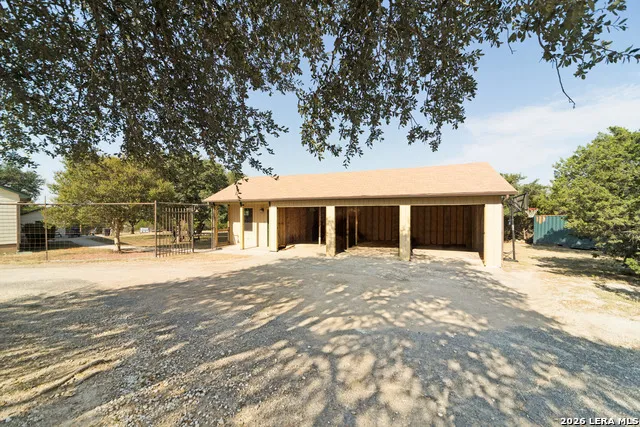 186 SEVEN SISTERS DR Boerne, TX 78006