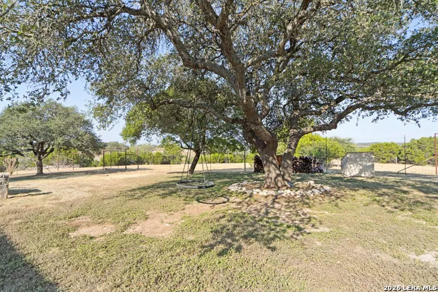 186 SEVEN SISTERS DR Boerne, TX 78006