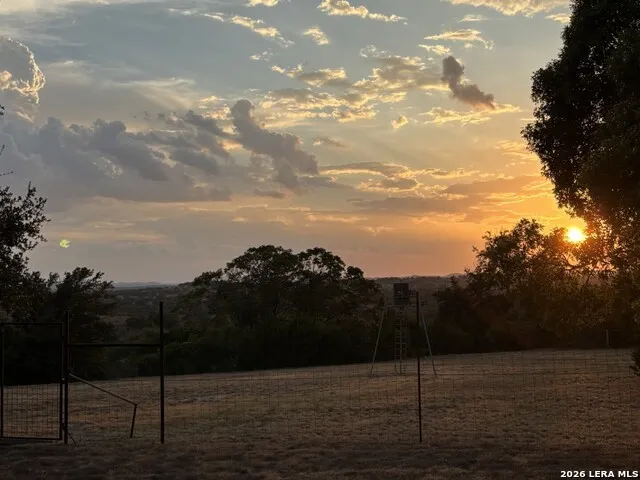 186 SEVEN SISTERS DR Boerne, TX 78006