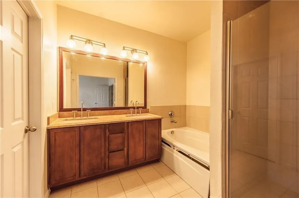 2012 Azure Pointe Richardson, TX 75080