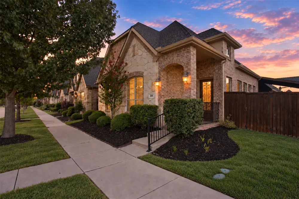 688 Kimblewick Drive Frisco, TX 75036