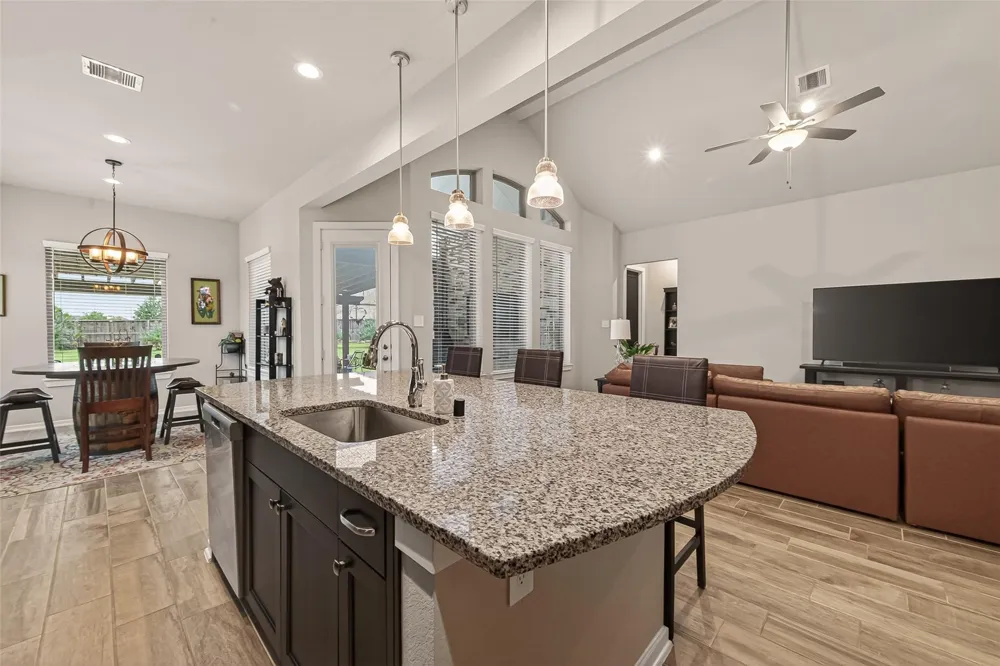 30046 Cherry Sage Lane Fulshear, TX 77423