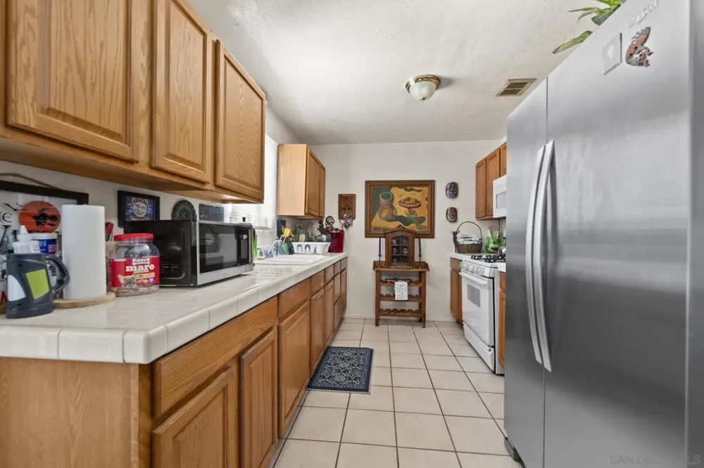 1520 Tarleton St Spring Valley, CA 91977