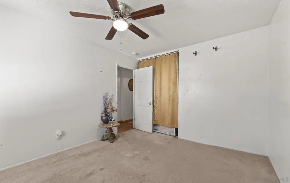 1520 Tarleton St Spring Valley, CA 91977