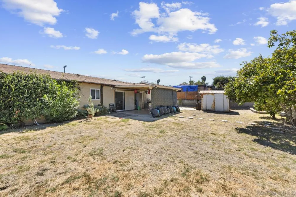1520 Tarleton St Spring Valley, CA 91977