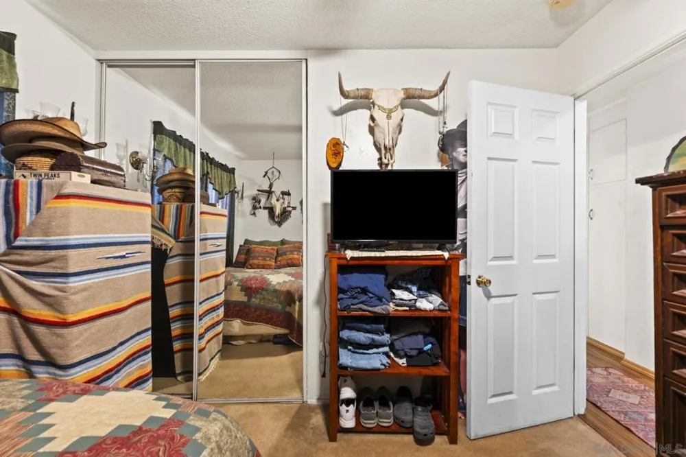 1520 Tarleton St Spring Valley, CA 91977