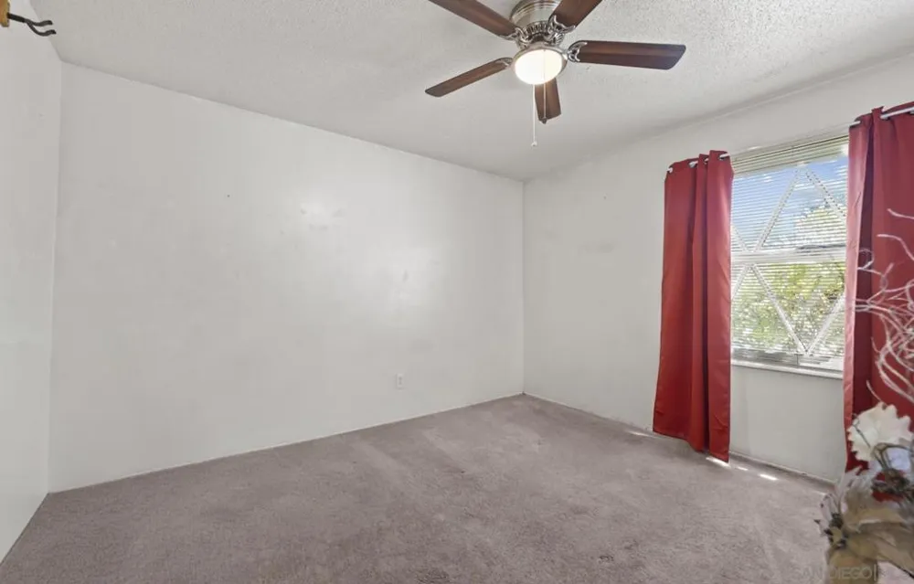 1520 Tarleton St Spring Valley, CA 91977