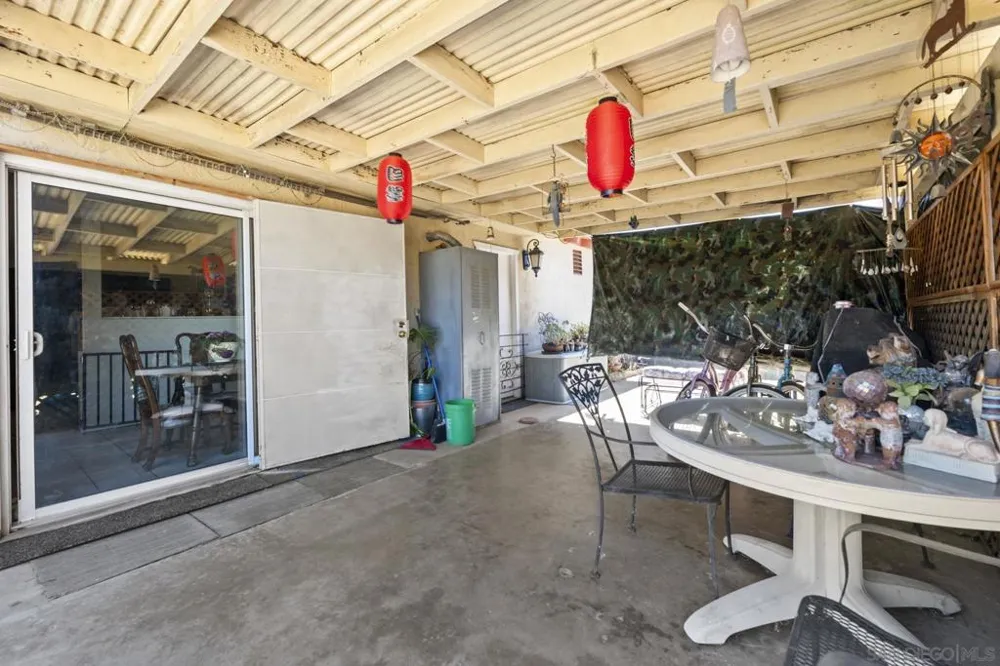 1520 Tarleton St Spring Valley, CA 91977