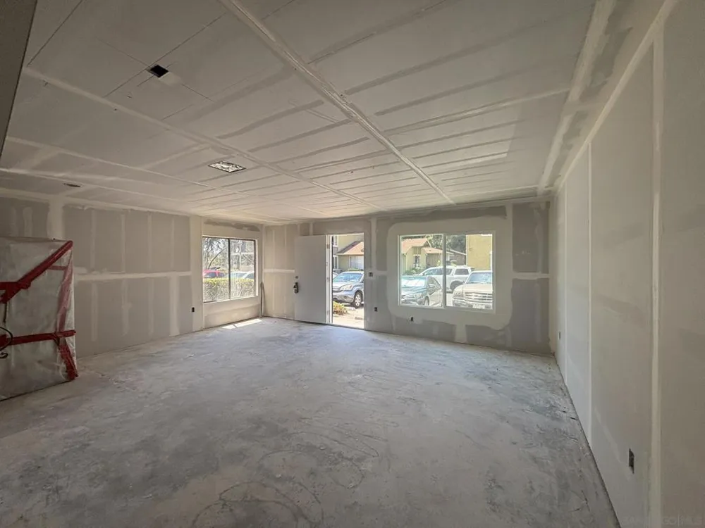 10443 Caminito Rimini San Diego, CA 92129