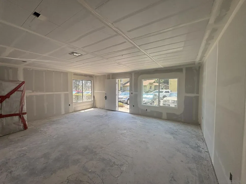 10443 Caminito Rimini San Diego, CA 92129