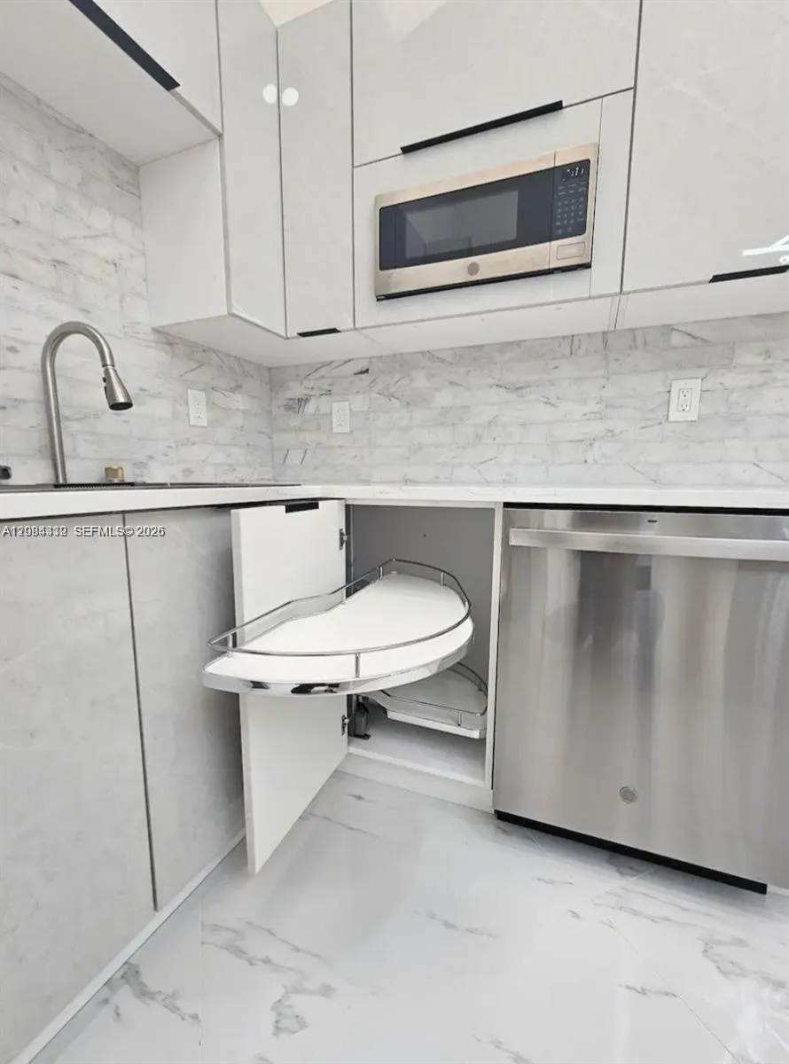 Alford court Palm Beach Gardens, FL 33418