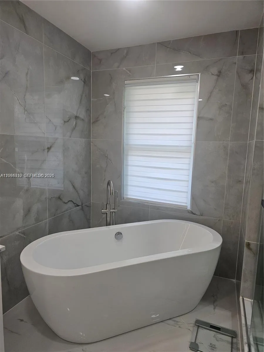 Alford court Palm Beach Gardens, FL 33418