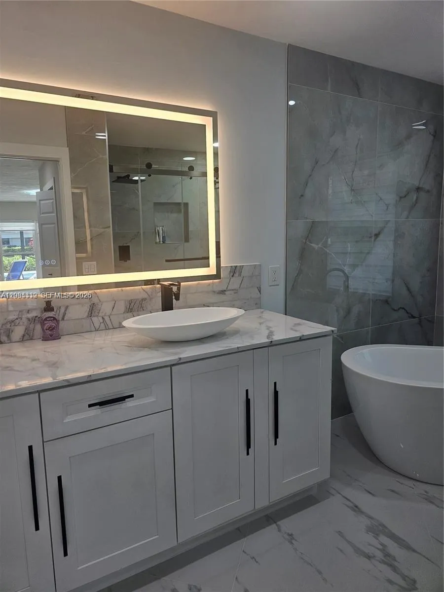 Alford court Palm Beach Gardens, FL 33418