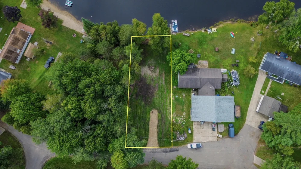 203 Atwood Drive Prudenville, MI 48651