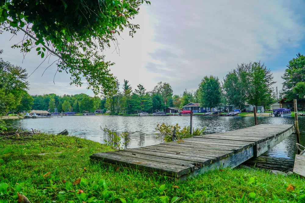 203 Atwood Drive Prudenville, MI 48651